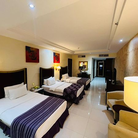 Tourist Hotel Доха Екстер'єр фото